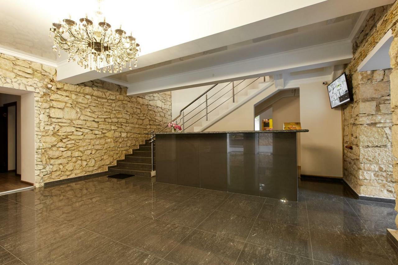 Old Gagra Hotel Εξωτερικό φωτογραφία