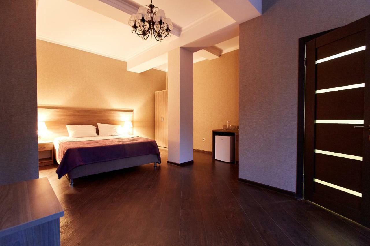 Old Gagra Hotel Εξωτερικό φωτογραφία